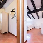 Just Urban - Elegant 2-br Penthouse With Balcony In Center Bologne