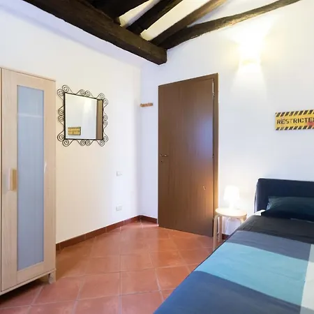 公寓 Beautiful Penthouse In Center With Balcony *