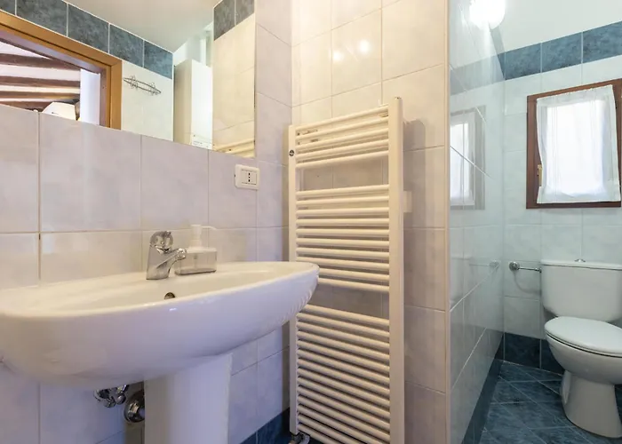 Beautiful Penthouse In Center With Balcony * Bologna