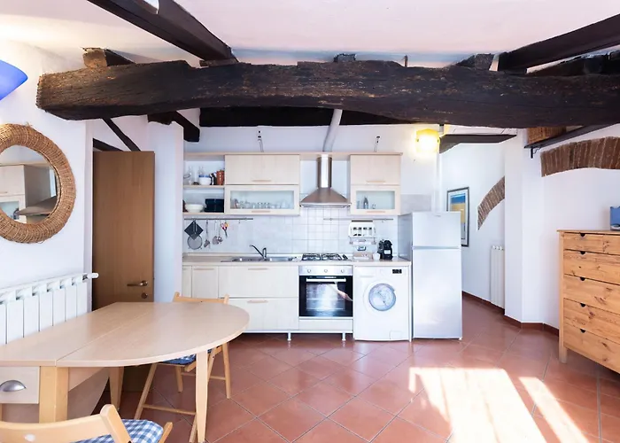 Lejlighed Beautiful Penthouse In Center With Balcony Bologna