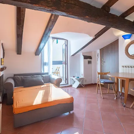 Just Urban - Elegant 2-br Penthouse With Balcony In Center Lejlighed